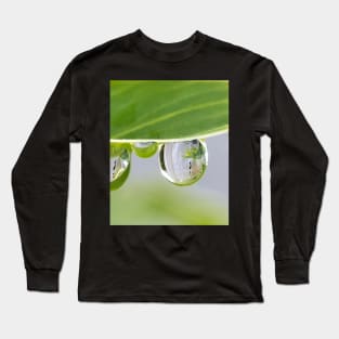 Water Droplet with Reflection Long Sleeve T-Shirt